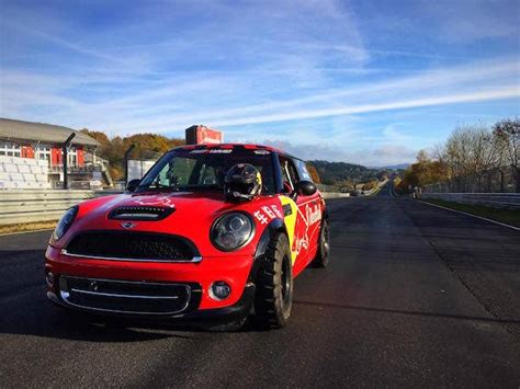 Watch This Mini Lap The Whole Nurburgring Nordschleife On Two Wheels