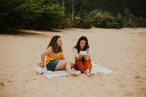 Annie And Shelby Dancing With Her Lesbian Beach Proposal In Hawaii