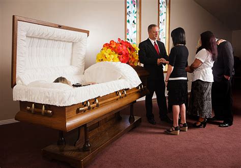 The Explanation Of Why Are Legs Covered In A Casket At Funeral
