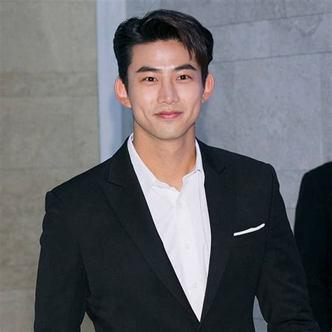 taecyeon kpop