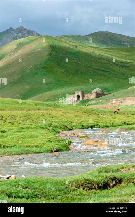 Tash Rabat Xv Century Caravanserai Naryn Province Kyrgyzstan Stock