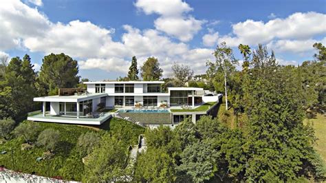 Hollywood Hills Modern 8927 St Ives Drive Los Angeles Ca Usa The