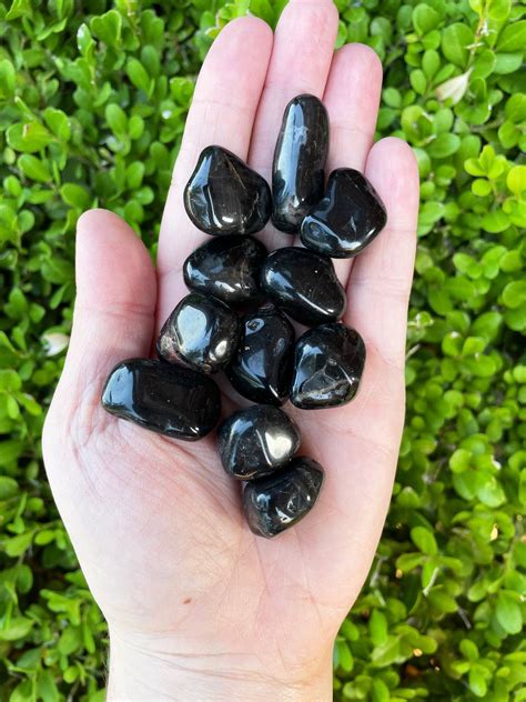 Black Onyx Complete Guide Updated 2023 Healing Crystals Atelier