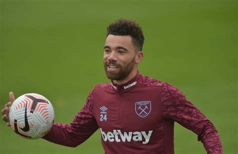 Report Makes Claim About West Ham Ace Ryan Fredericks Future