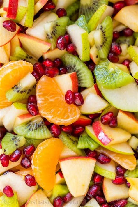 They're easy to grab and won't get as soggy as the fruit in salad sometimes does.image via pinterest | 100 layer. Individual Fruit Salad Ideas : 16 Ideas For Amazing Fruit Salads / So easy to prepare for proper ...