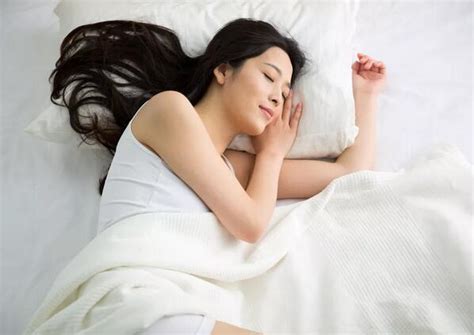晚上睡不好的原因有哪些？可能和基因有关！ 老年保养 快乐多