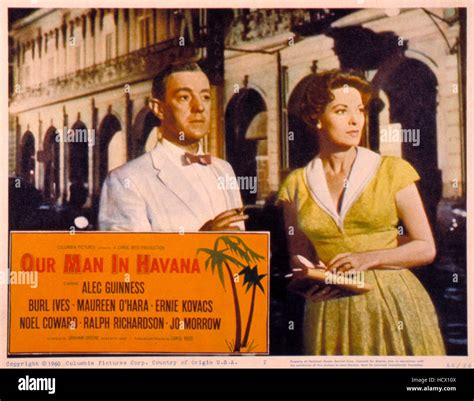 Our Man In Havana Alec Guinness Maureen Ohara 1959 Stock Photo Alamy