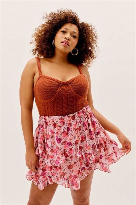 Plus Size Bustier Tops Shopping Guide Corset Tops To Shop