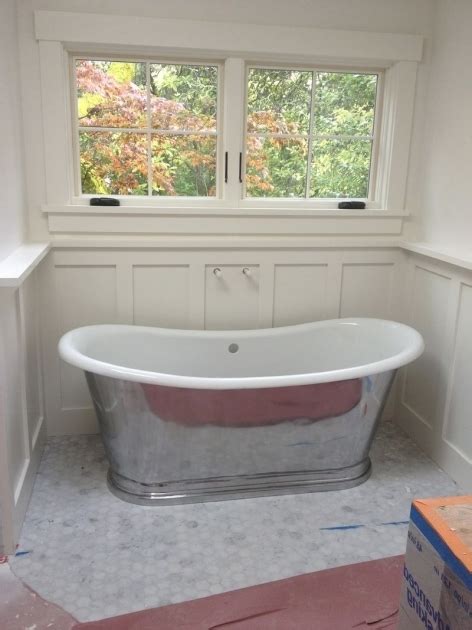 We purchased a trough at the farm store and turned it into a beautiful and comfortable bathtub for a fraction of the cost of a similar sized stand alone tub. Galvanized Bathtub - Bathtub Designs