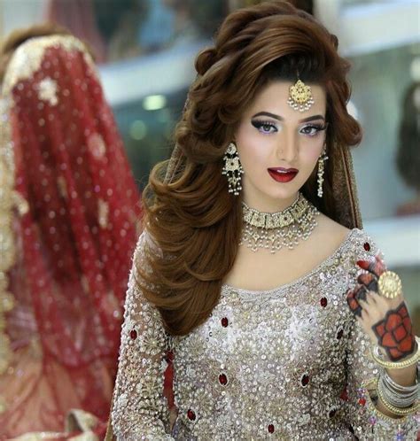 Pin By Maryam Pardesi On Makeup Pakistani Bridal Makeup Beautiful