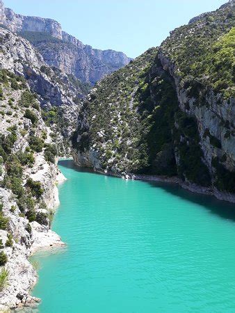 Ses nombreuses plages sont aussi l'occasion de se ressourcer en profitant du soleil de provence. Lac De Sainte Croix (Aiguines) - 2019 All You Need to Know ...