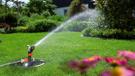 Best Garden Sprinkler 2021 Water Your Home Turf Without Hassles With