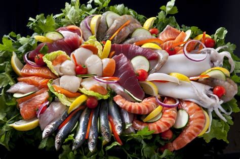 Plateau Plancha de poisson frais à la poissonnerie du 8 mai à Marignane
