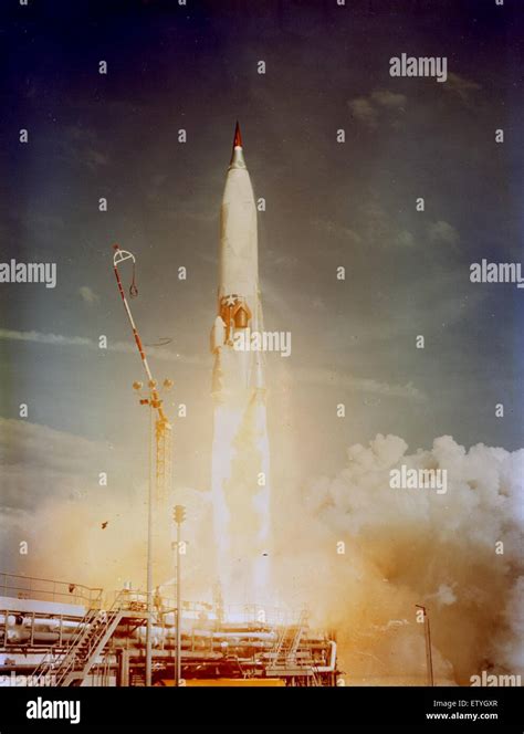 Atlas Missile Launch Stock Photo Alamy