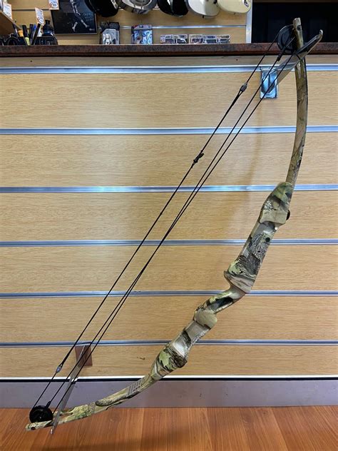 Atunga 60lbs Draw Weight 29” String Length Rh Compound Bow Pre Owned
