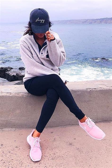 46 Comfy Casual Outfits Ideas With Leggings For Fall Cute Sporty Outfits Comfy Casual Outfits