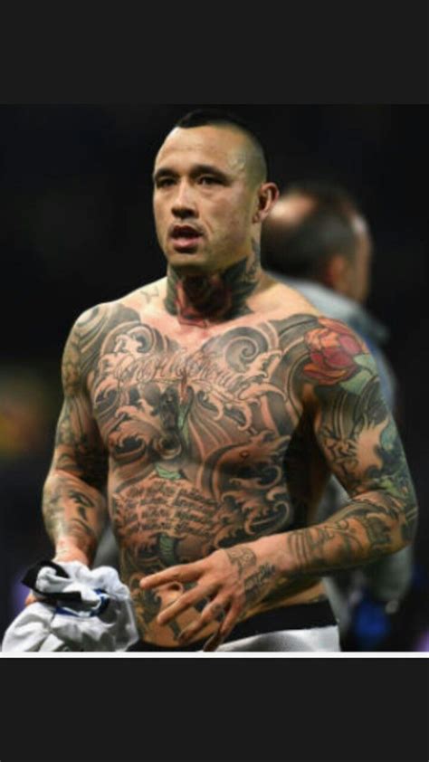 Наингголан раджа (radja nainggolan) футбол полузащитник бельгия 04.05.1988. Pin on Radja Nainggolan