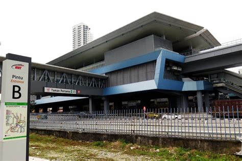 Freehold, just 150m to mrt, within kl city. Taman Pertama MRT Station, MRT station near the Cheras ...