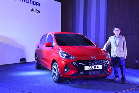 Hyundai Aura Bookings Open At Rs 10000 India Launch On 21 January