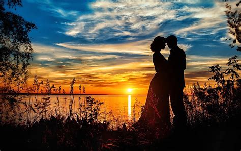 See more ideas about whatsapp dp images, whatsapp dp, cute profile pictures. Romantic Love On The Beach Gold Sunset Lake Handsome Couple Loving Wallpaper Hd For Mobile ...