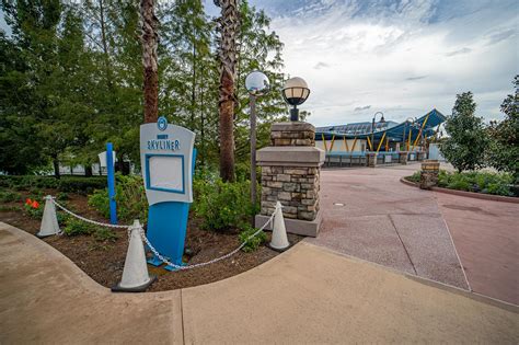 Disney Skyliner Sign Installation Pop Century Art Animation 08032019 3