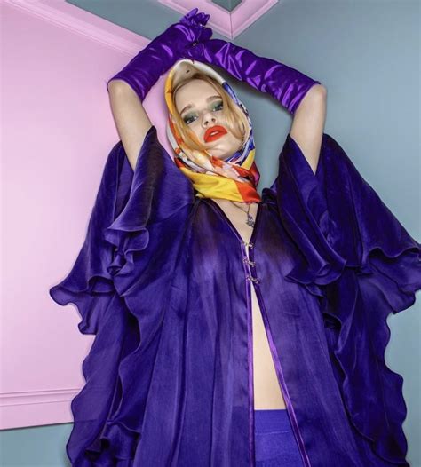 Pin By Ashlee Sara Jones On Purple Purple Fashion Fashion Purple Blazers