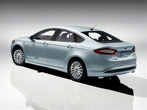 2014 Ford Fusion Energi Price Photos Reviews And Features