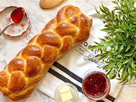 Check out www.betweencarpools.com, a lifestyle site for the jewish woman, for more yom tov tips and ideas. Six Strand Braided Challah Bread | Her Modern Kitchen