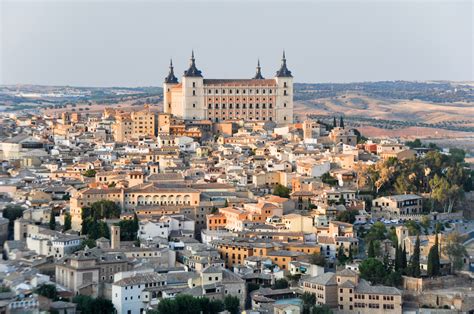 Your 2023 Guide To Castilla La Mancha Wine Region