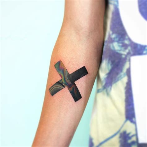 This could be the only one professional web page dedicated to explaining the meaning of xx (xx acronym/abbreviation/slang word). The XX logo tattoo - Tattoogrid.net