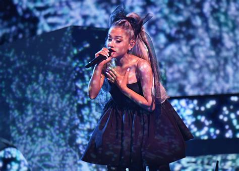 Ariana Grande Performs At Billboard Music Awards 2018 21 Gotceleb