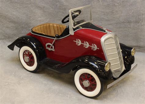 Vintage Pedal Cars 01 - National Appraisal Consultants, LLC