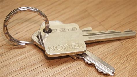 5 Practical Tips That Will Help You Never Lose Your Keys Again Tracy