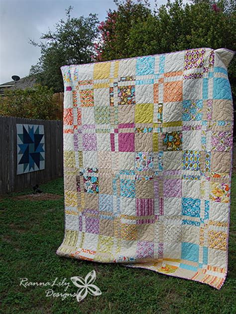 Disappearing 4 Patch Quilt With Layer Cakes