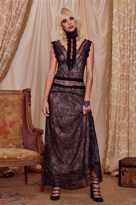 It was rude of her, and rodrigo's label geffen not to ask myself or live through this cover photographer ellen von unwerth. Pin on Fashion Inspiration