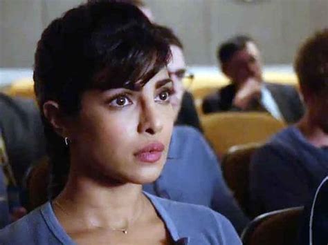 Quantico Trailer Priyanka Chopra On Fbi Mission To Save Us Hindustan Times