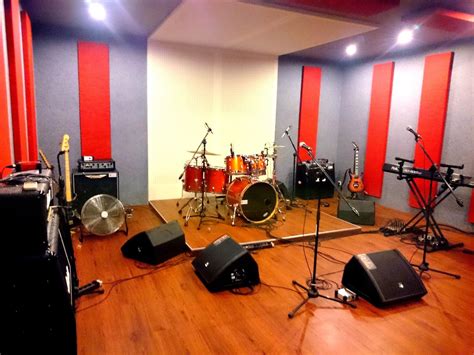 2max Studio