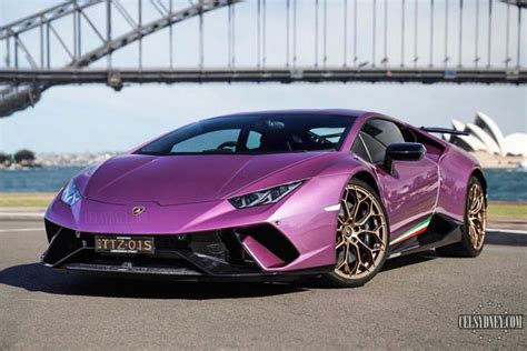 Lamborghini Huracan Performante Painted In Viola Se30 W Tricolore