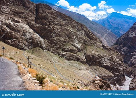 Estrada Da Montanha Alta Nos Himalayas Imagem De Stock Imagem De