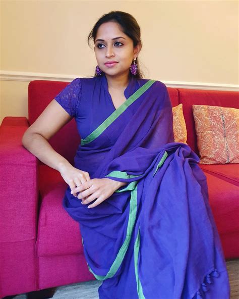 Anusha Nair Kerala Actress Looking Cute Saree Photos