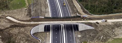 Mobilane Green Screens Create Green Bridge For Highways England