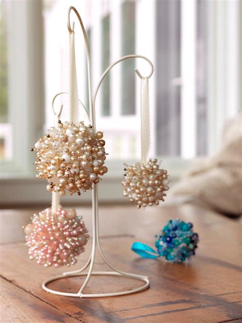 By sally painter interior decorator. 35 DIY Christmas Ornaments: From Easy To Intricate!
