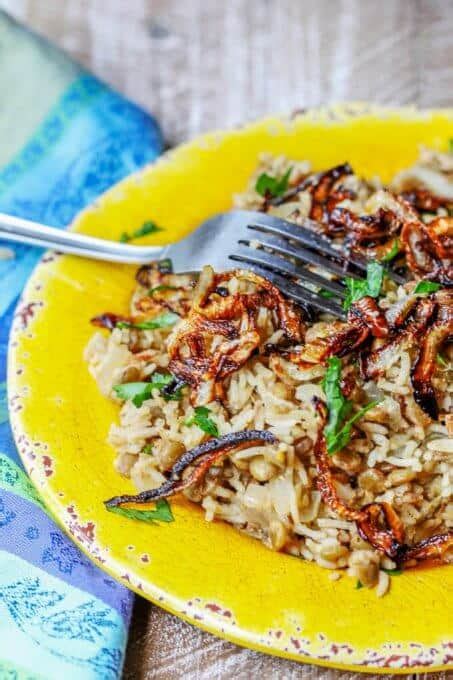 Lebanese Mujadara Recipe Lentils Rice And Fried Onions Eating European