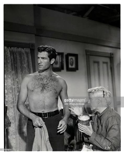 Pin On Classic Actors Shirtless