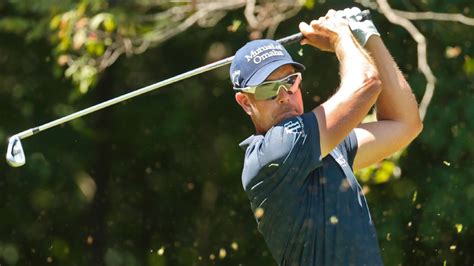 Henrik Stenson Grabs First Round Lead After Shooting 64 At Arnold