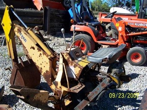 37 Woods 750 3pt Backhoe Attachment Oct 04 2007 Quarrick