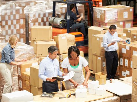 Kitting synonyms, kitting pronunciation, kitting translation, english dictionary definition of kitting. Kitting, Labeling and Packing