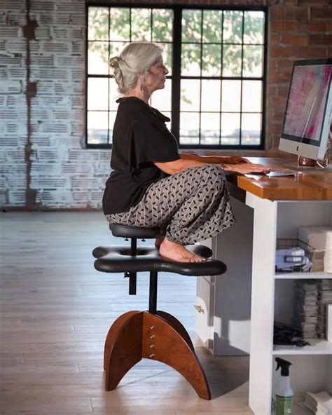 The ‘soul Seat Is An Office Chair That Lets You Sit In Many Different Positions Like Cross
