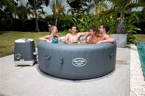 Bestway Lay Z Spa Palm Springs Hydrojet Inflatable Hot Tub Jacuzzi Spa In Garden And Patio
