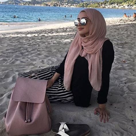 14 Best Summer Hijab Styles And Outfits To Wear For School